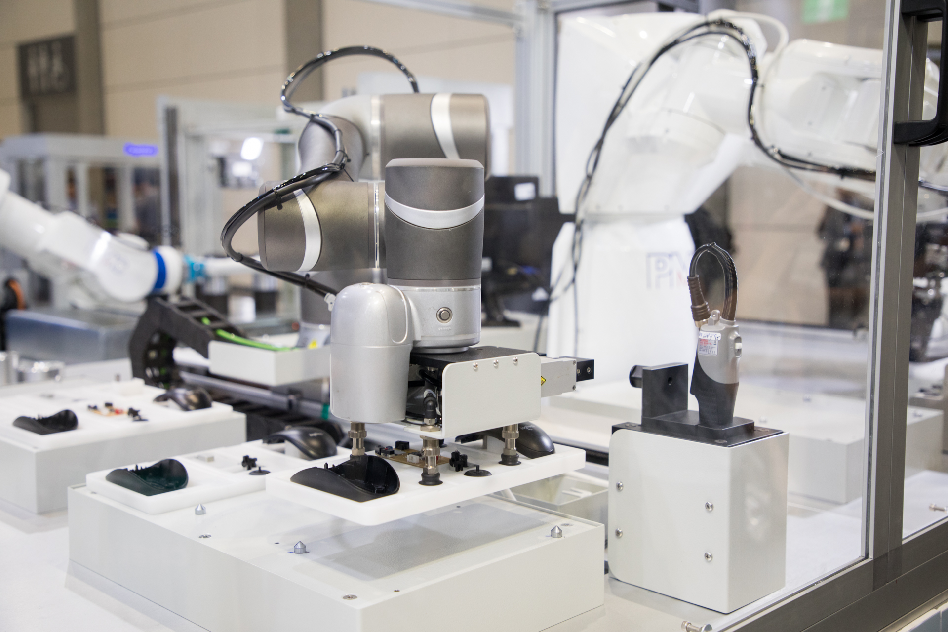 What Does “Collaborative Robot” Mean? Techman Robot